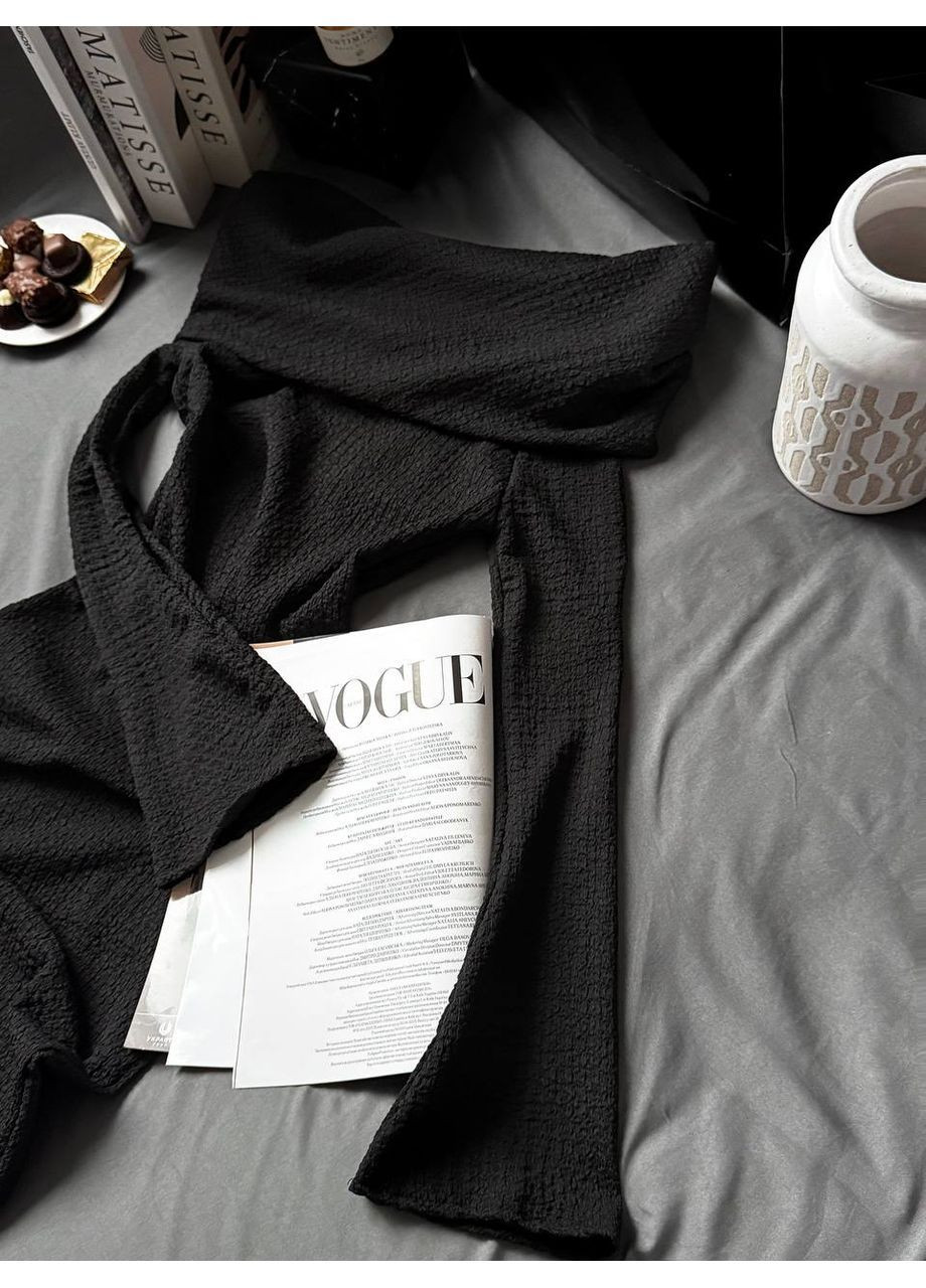 Чорна вечірня сукня максі з відкритими плечима MonCher