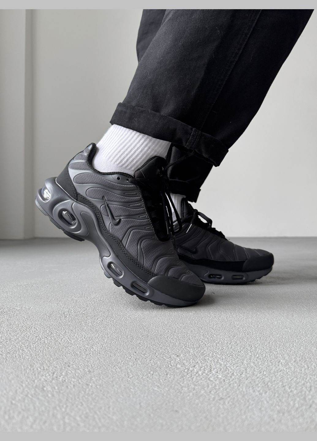 Кроссовки зимние женские Nike Air Max TN Plus winter Gore-Tex gray black termo | Найк ТН плюс серые черные термо No Brand серые зима (311225822)