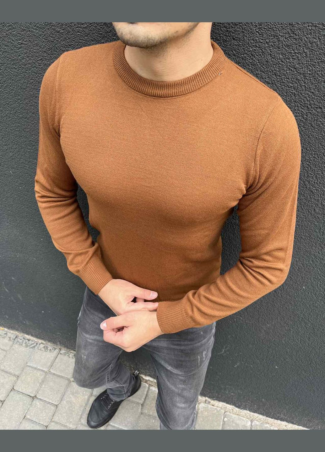 Гірчичний демісезонний чоловічий базовий светр No Brand