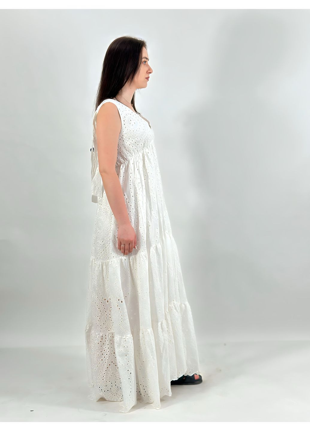 Білий сукня з прошвою Hello