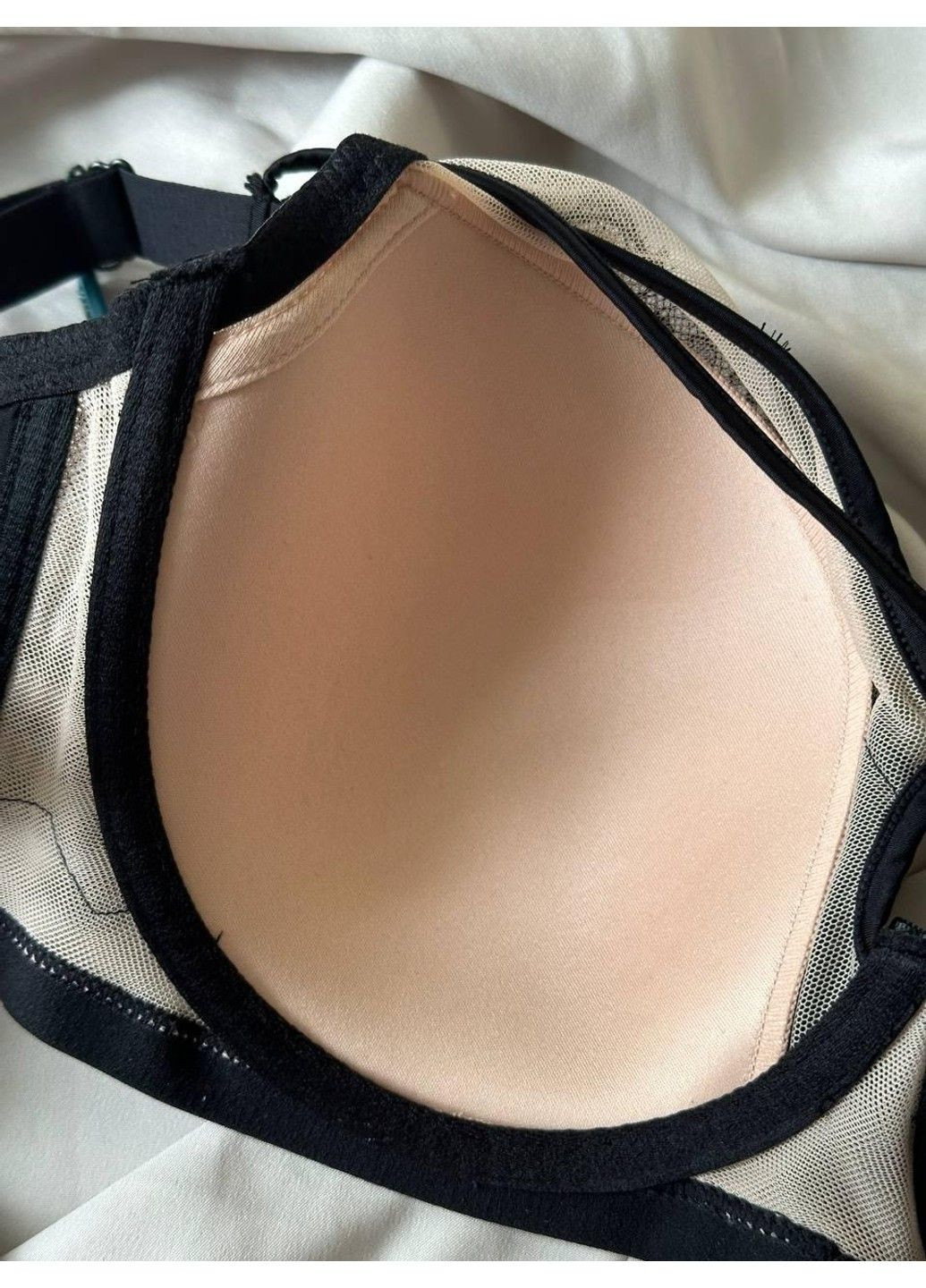 Чорний комплект бюстгальтер м'який поролон + трусики сліпи 384 чорний CHLX