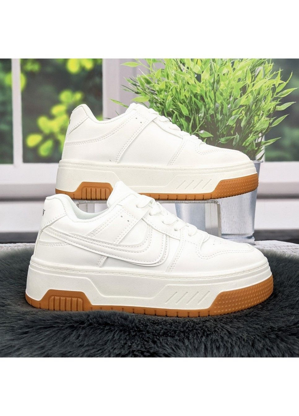 Кросівки жіночі Fashion білі демісезони (327993888)