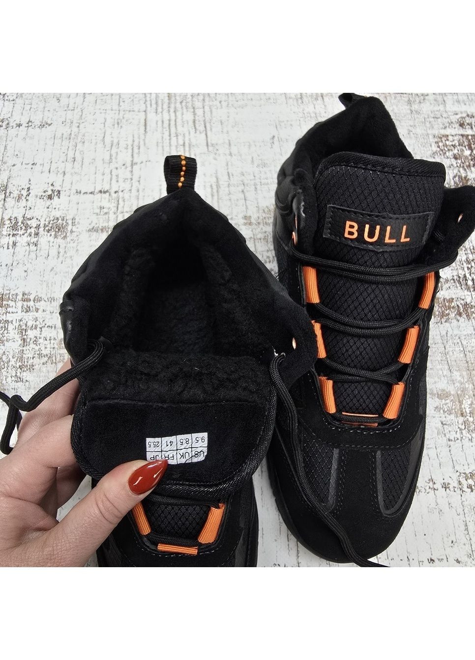 Черные зимние кроссовки мужские зимние черные на меху BULL