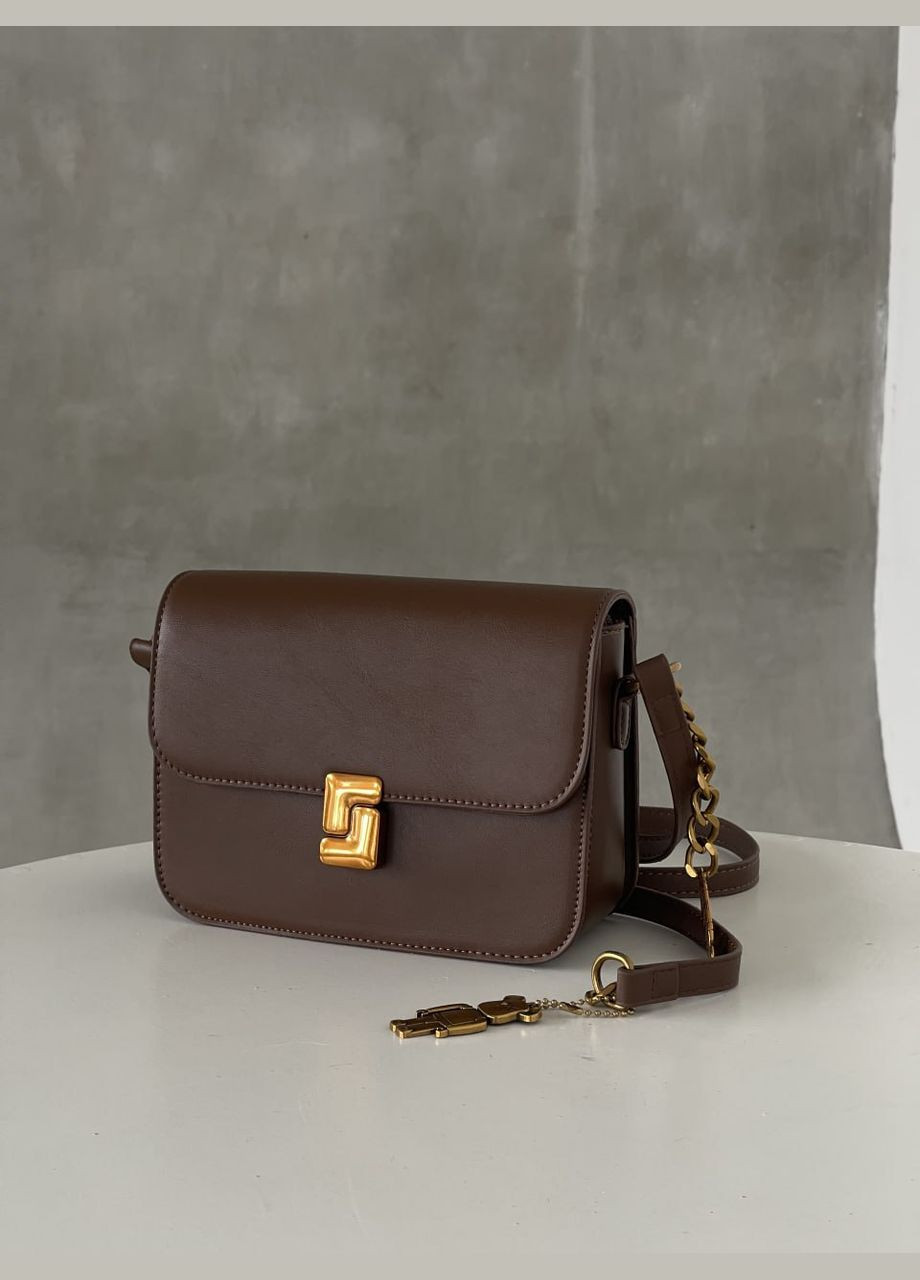 Стильна моделька через плече з двома ремінцями. No Brand (322336252)