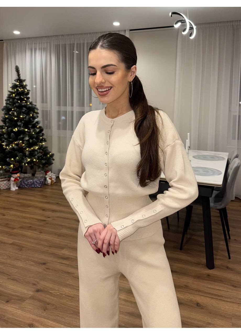 Стильный и комфортный плотный костюм Vakko (371797059)