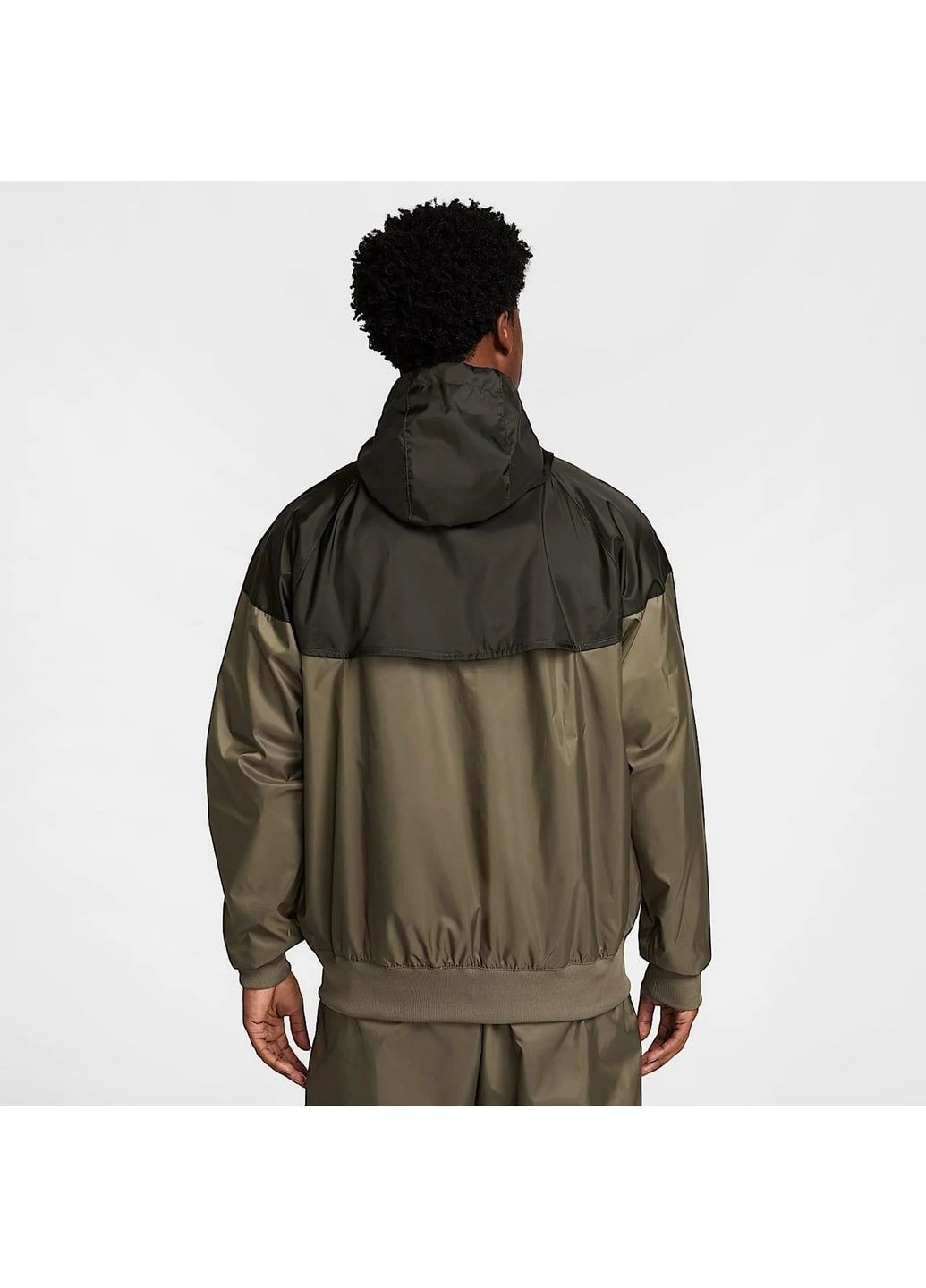 Оливковая мужская ветровка wvn lnd wr hd jkt olive Nike