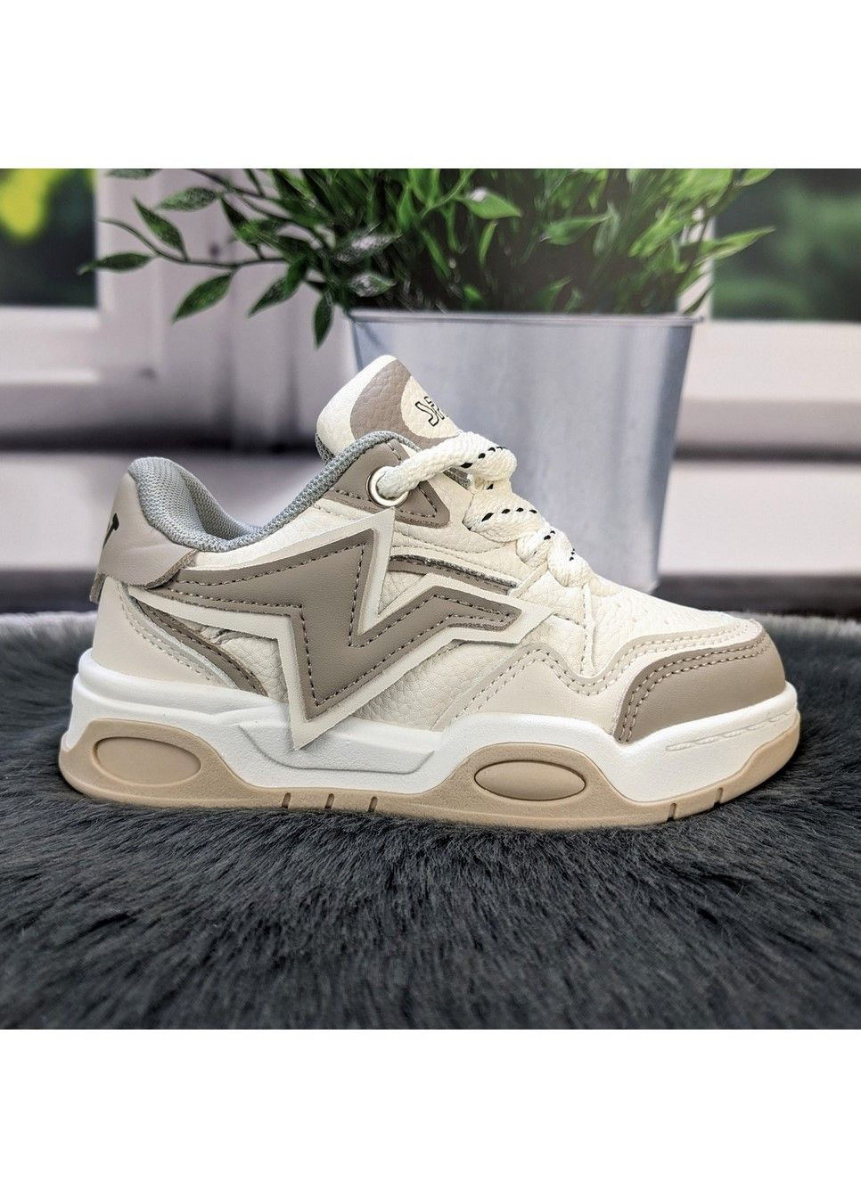 Бежевые демисезонные кроссовки детские для девочки Jong Golf