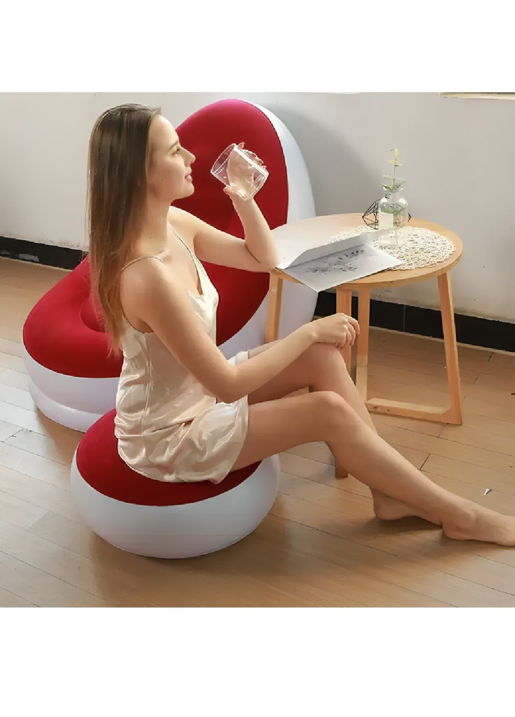 Надувне крісло диван із пуфом з флокованим покриттям насосом навантаженням до 100 кг 116х98х83 см (480507-Prob) Червоне з білим Unbranded (336592807)