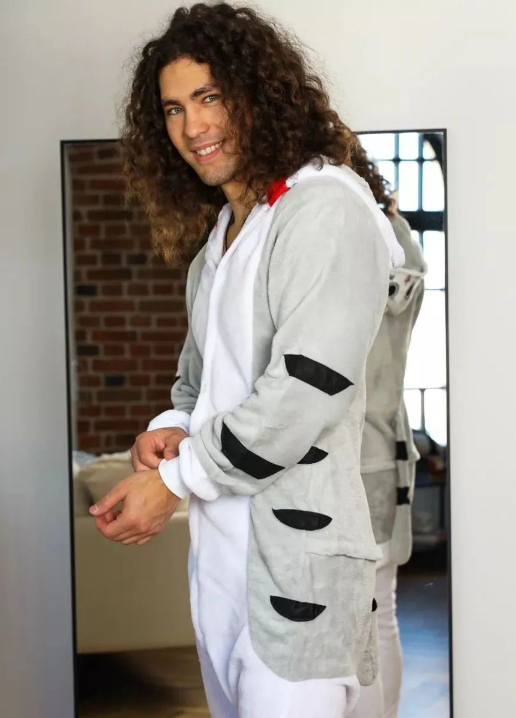 Кигуруми котик Чи мужское с капюшоном и хвостиком на пуговицах (1031/1) My Kigu (356129707)