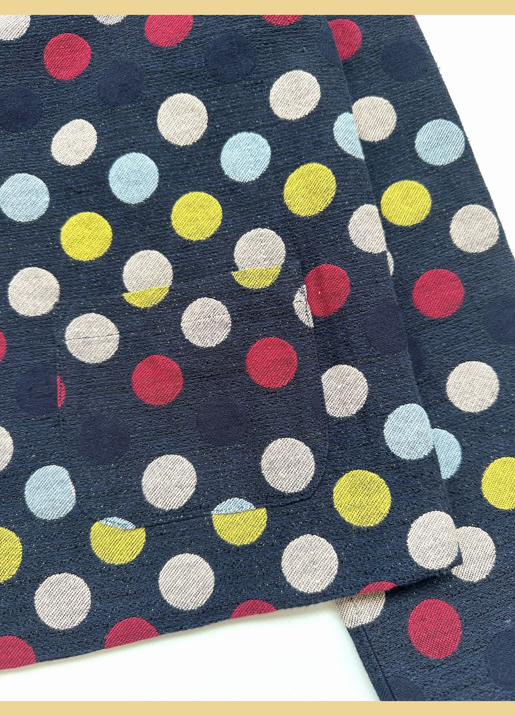 Темно-синий демисезонный костюм для девушки жакет + юбка темно-синий в горохе юбочный To Be Too