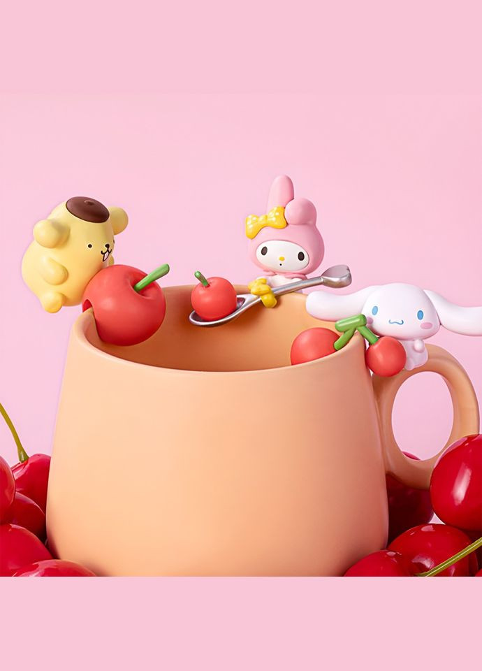 Фигурка-сюрприз "Друзья вишенки" Hello Kitty 24MQD-007 в ассортименте POP TOP (367966683)