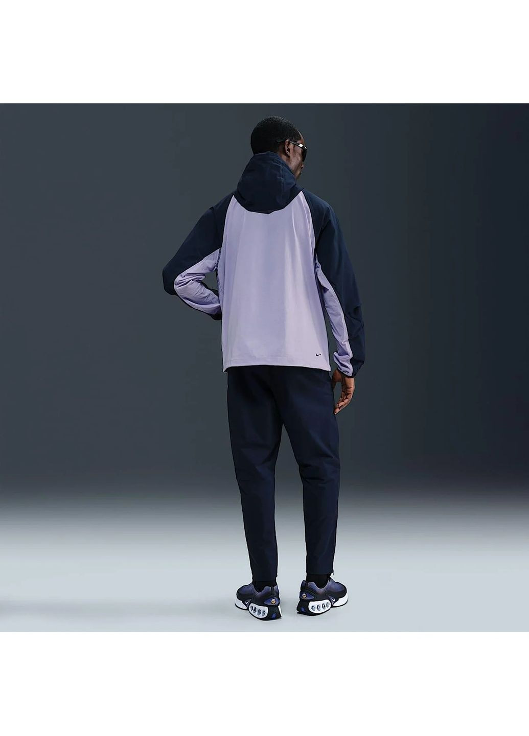 Фиолетовая ветровка мужская sw tech blue/violet Nike