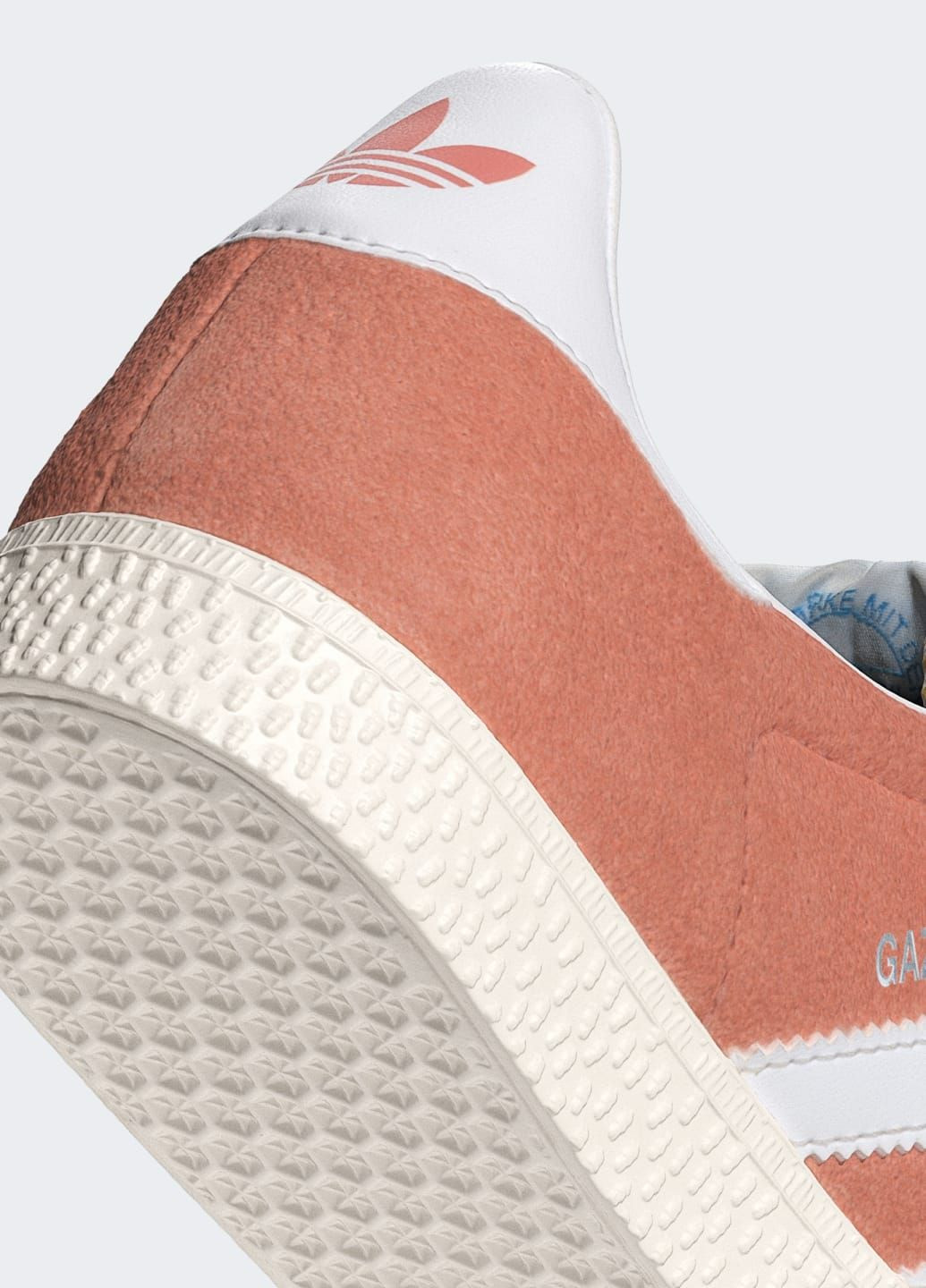 Красные всесезонные кроссовки gazelle adidas