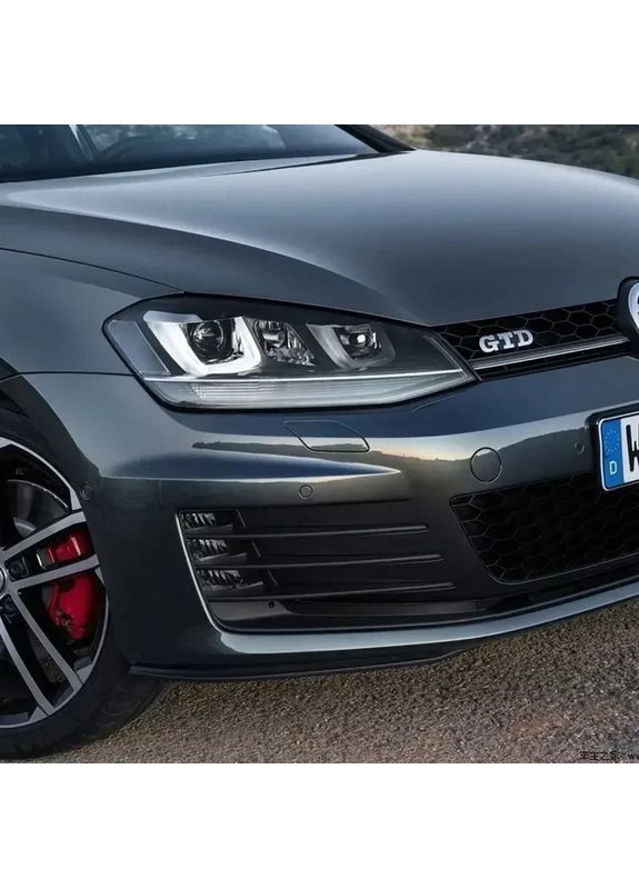 Емблема напис GTD для в решітку срібляста 90х27 мм метал (на кріпленнях) Volkswagen (369610451)