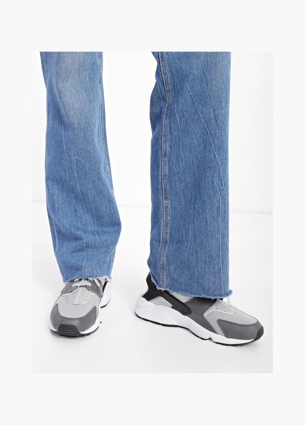 Серые кроссовки мужские air huarache grey dv3504-001 Nike