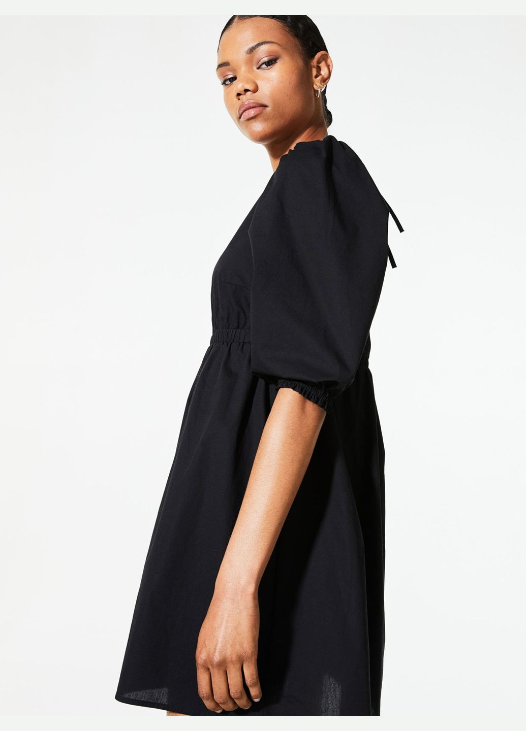 Чорна кежуал сукня H&M однотонна