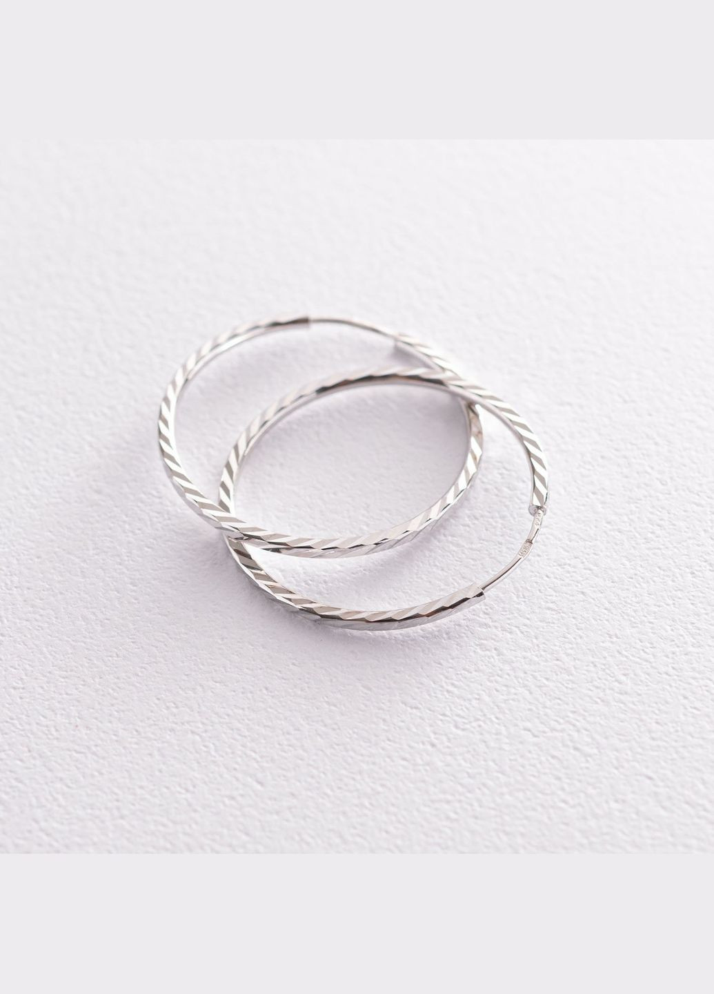 Сережки - кільця в білому золоті (2.5 см) с07145 Oniks (264025236)