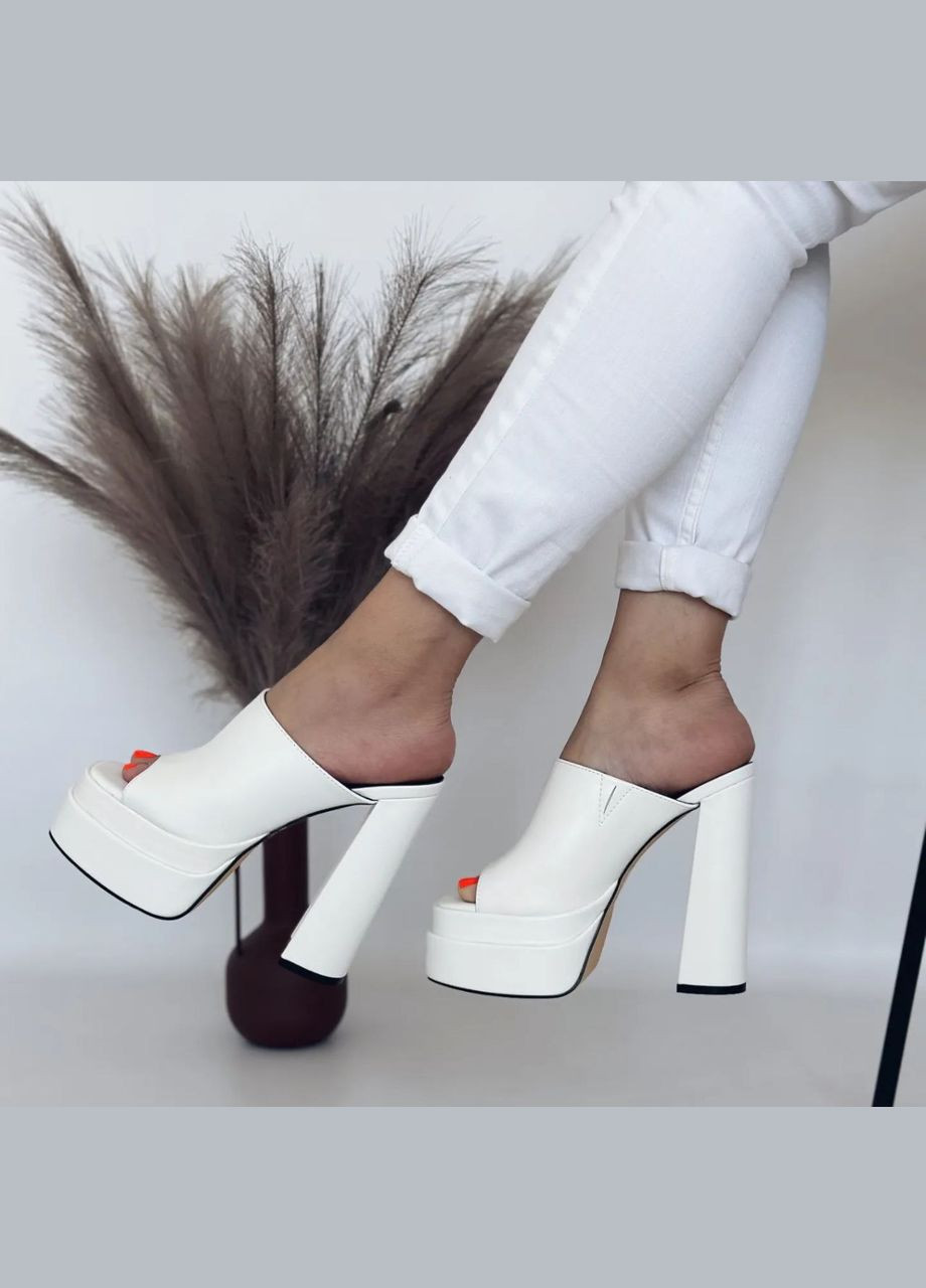 Жіночі стільні шльопанці сабо на високих підборах еко шкіра білий колір No Brand (337169346)