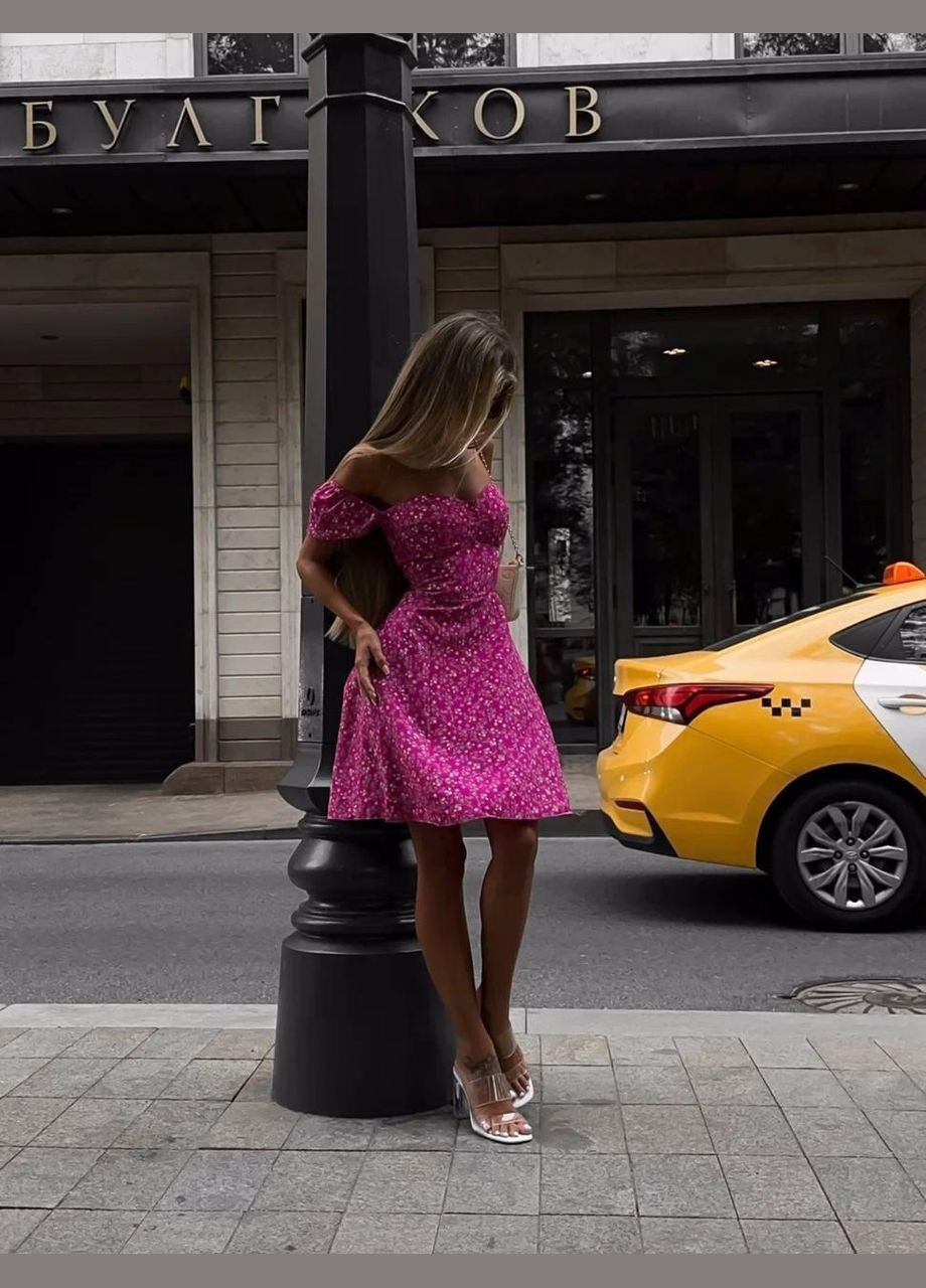 Блакитна 🌸 літня міні-сукня з відкритими плечима та чашечками No Brand