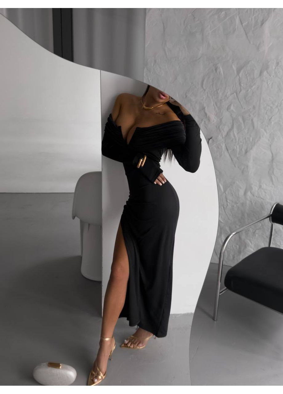Чорна вечірня жіноча сукня з відкритими плечима No Brand однотонна