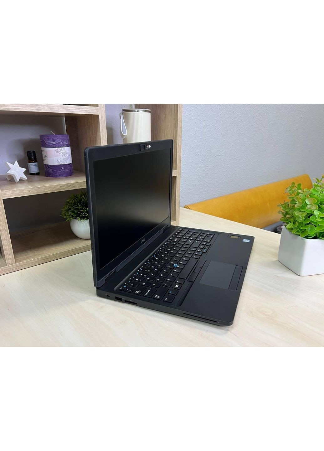 Ноутбук мощный 5580\Core i5-8250 (1.6-1.8GHz)\16Gb\ssd256Gb\15.6" Dell (365736436)
