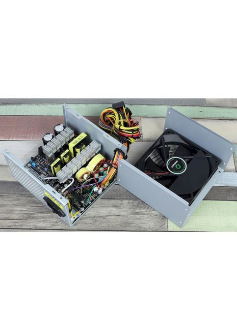 Блок живлення GM-450 (450 Вт) GameMax (339081555)