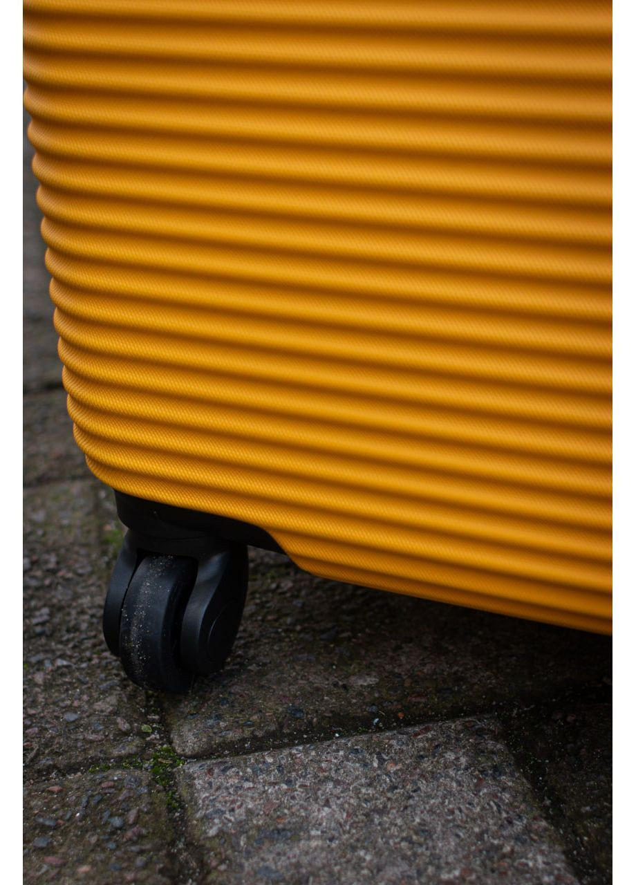 Валіза пластикова ручна поклажа XS, колір чорний Wings 5398 (365715860)