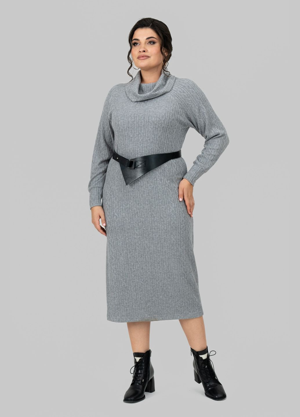 Серое повседневный платье платье полуприлегающего силуэта из трикотажа косичка воротник-хомут all posa (ap102212p) A'll Posa