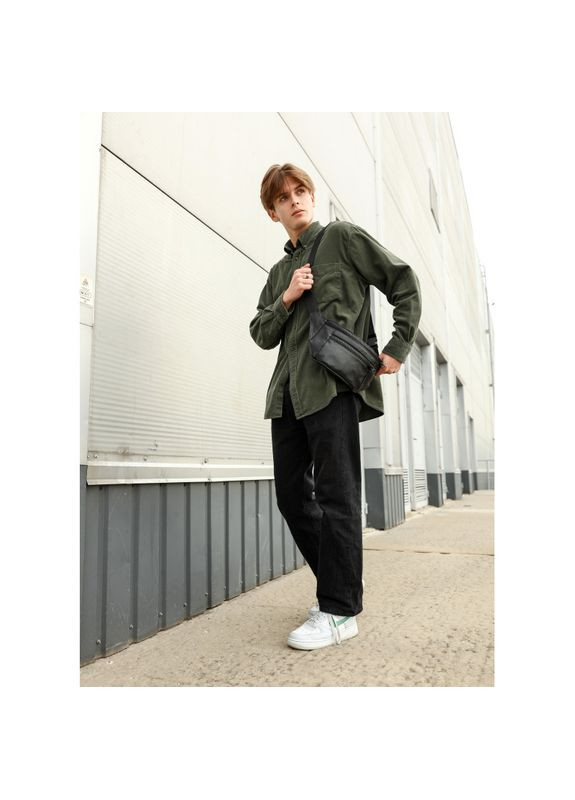 Велика чоловіча шкіряна сумка на пояс бананка Tirso Max чорна Sambag (322870633)