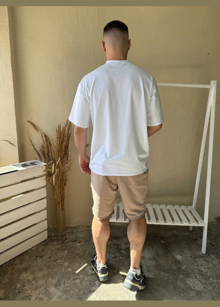 Комплект шорты с рваными бежевыми швами + Футболка оверсайз белая No Brand (329852644)