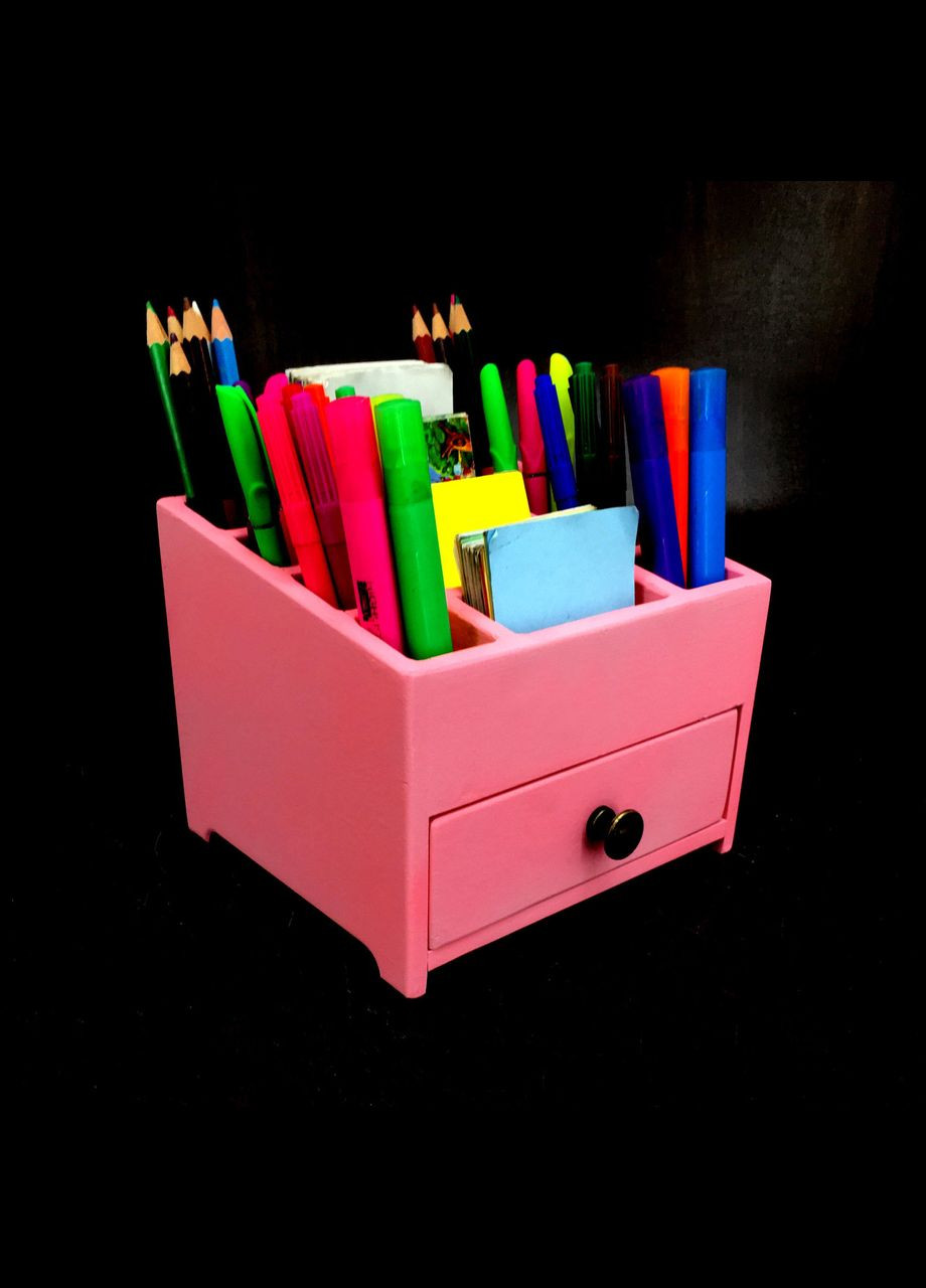 Настольный органайзер из дерева Бакстер барби (КНЦ-005950) No Brand (328228357)