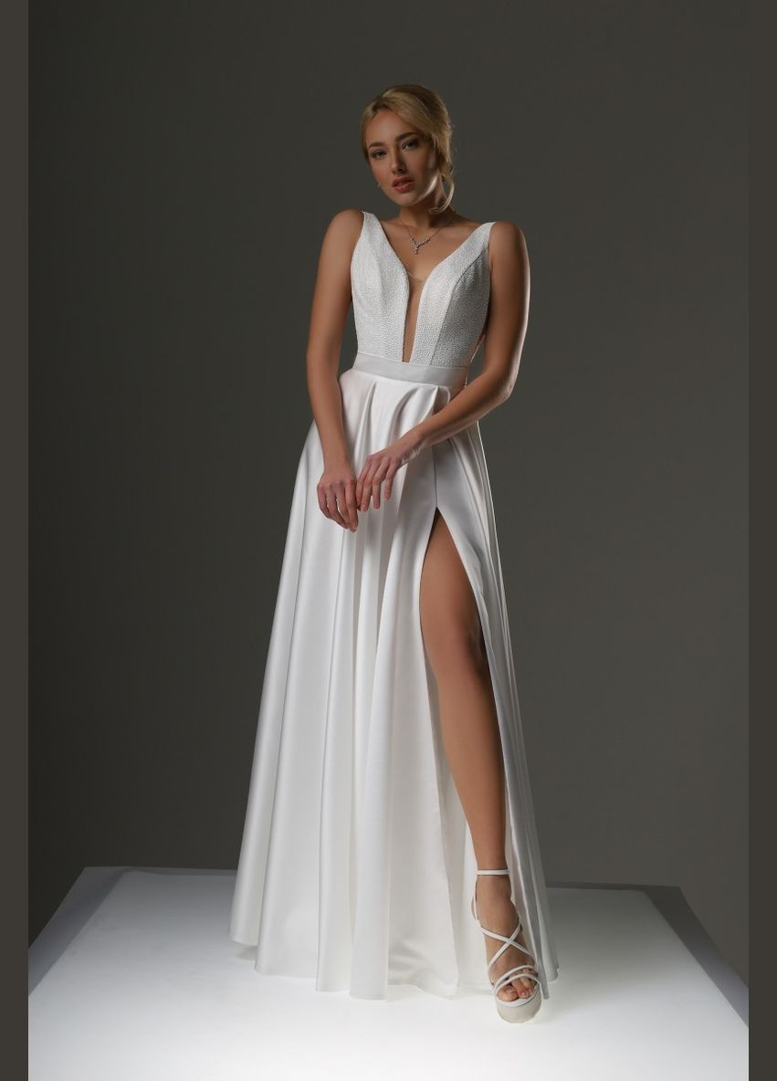 Белое вечернее платье а-силуэт Lolita однотонное