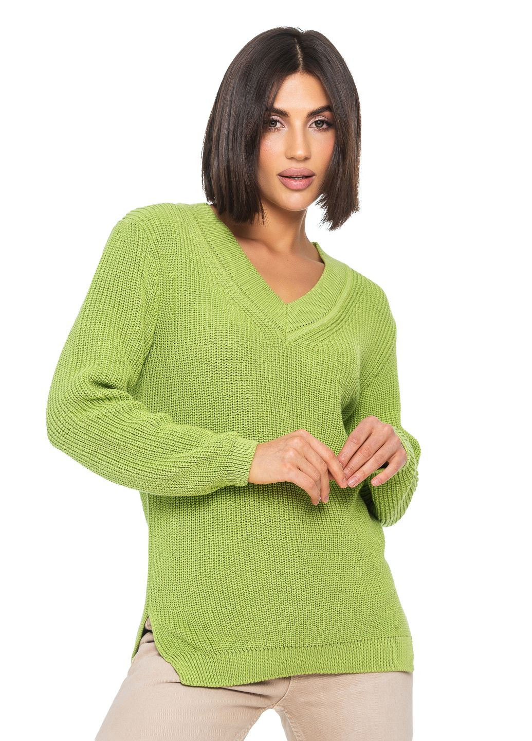 Салатовий жіночий бавовняний светр з v-подібним коміром SVTR