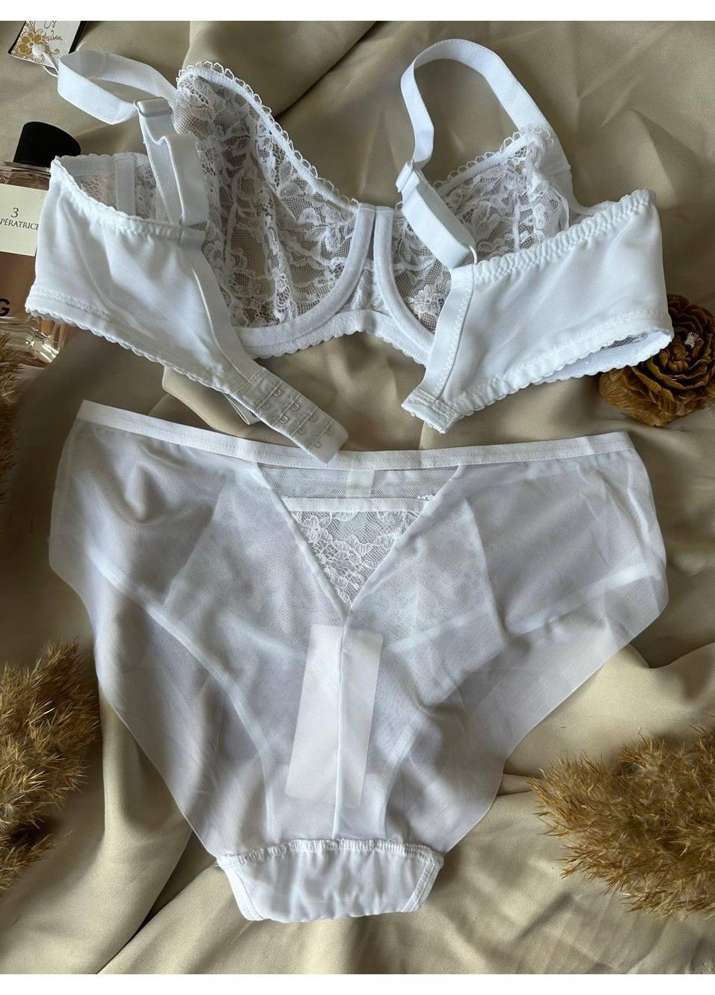 Білий жіноча нижня білизна чашка d з мережевом комплект Lanny Mode