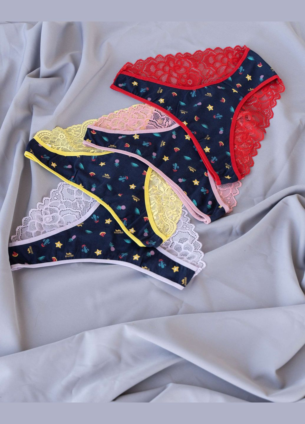 Женские трусики-слипы с кружевом сзади и гладкий перед, 5 шт Nicoletta (342119816)