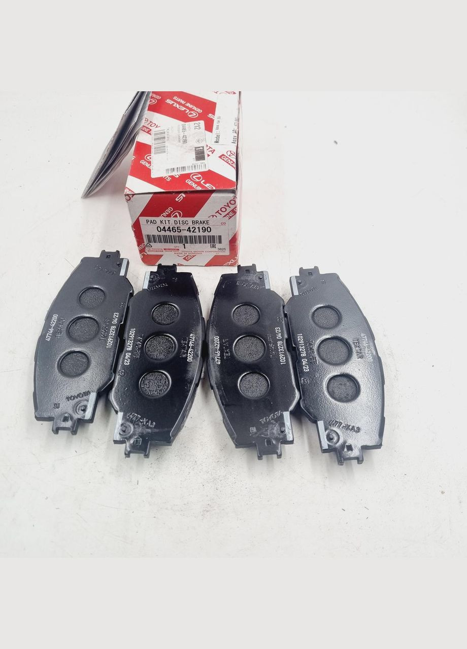 Передние тормозные колодки, оригинал 04465-42190 RAV4/РАВ4, AURIS/Аурис Toyota (345740529)