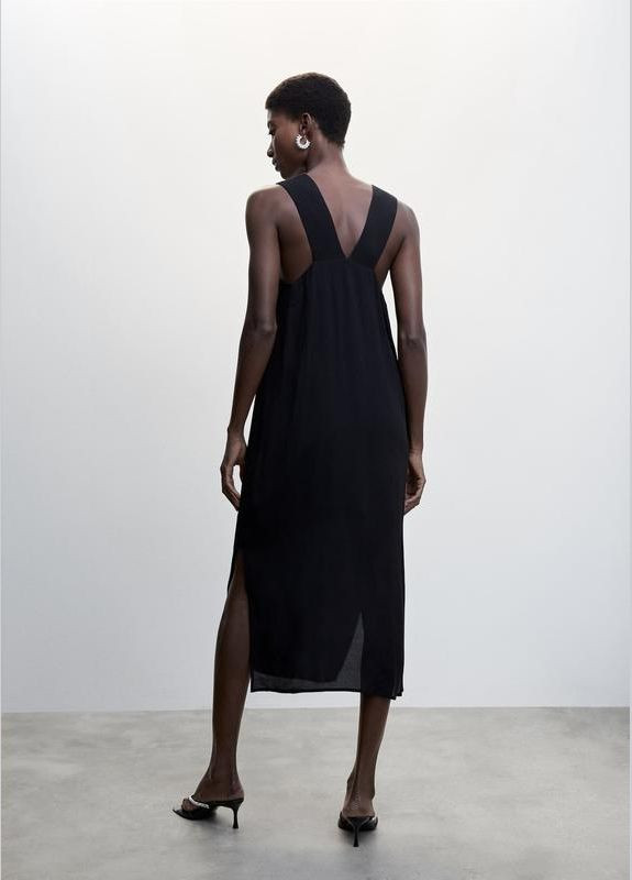 Чорна чорна сукня плаття міді літнє Mango