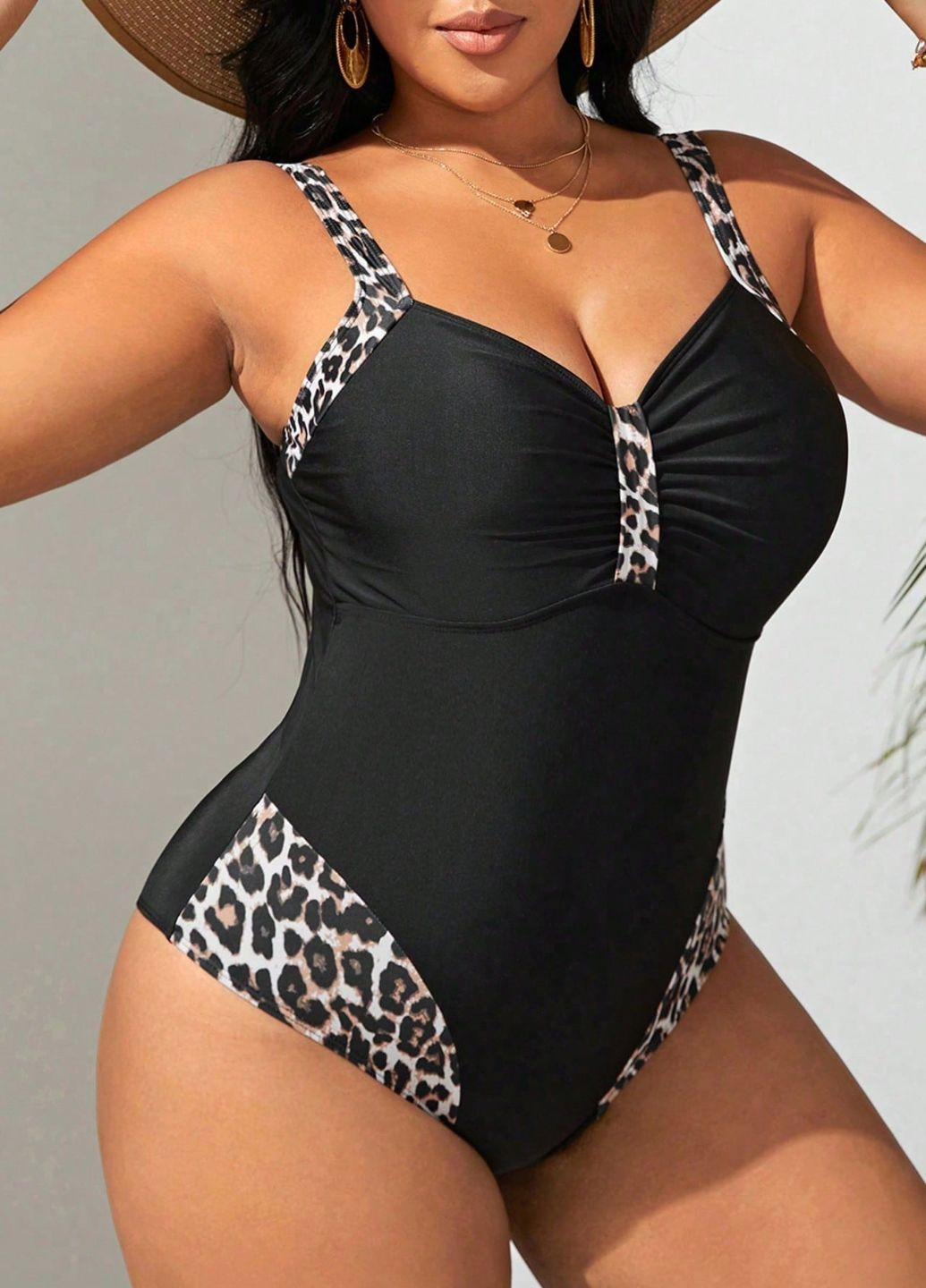 Черный демисезонный сдельный купальник aurora (58-60) черный (7808) FS