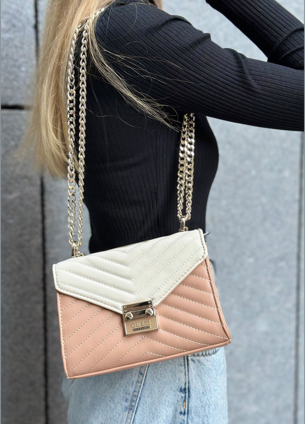 Жіноча сумка крос-боді Guess бежева No Brand (303360513)