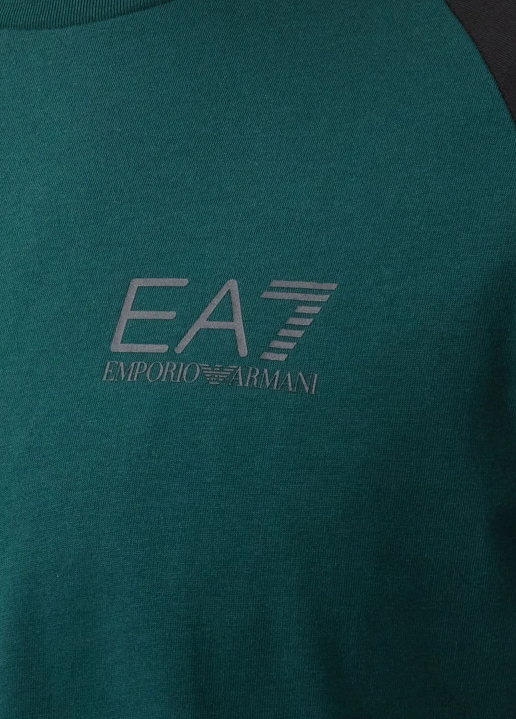 Зеленая футболка Emporio Armani