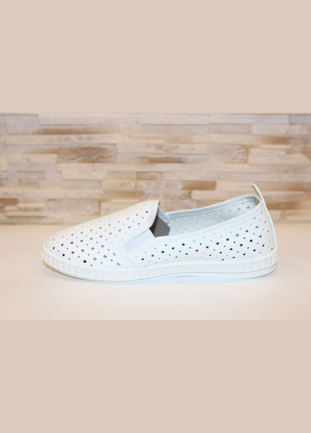 білого кольору з перфорацією No Brand Сліпони жіночі (330776313)