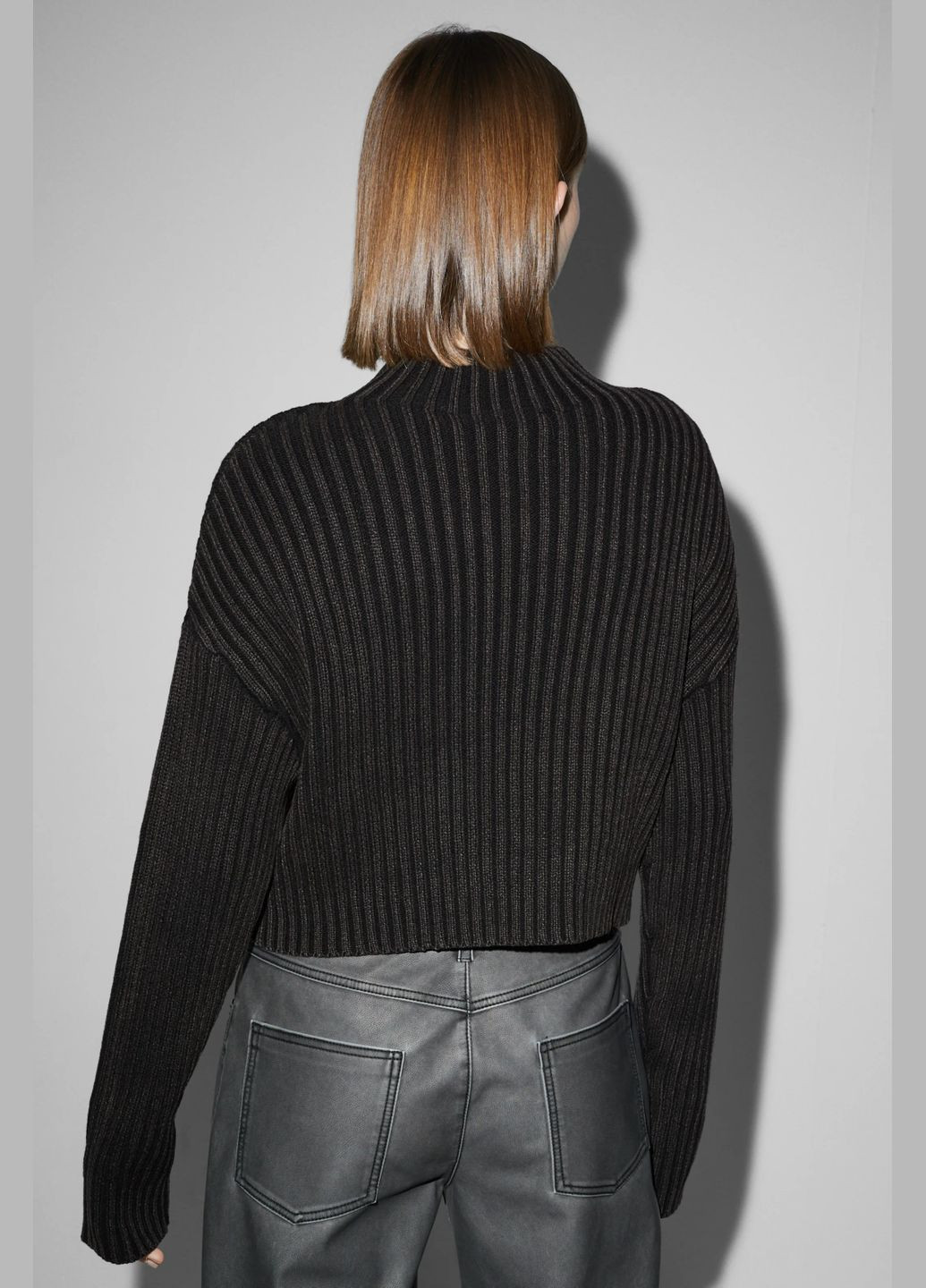 Чорний демісезонний в'язаний светр C&A