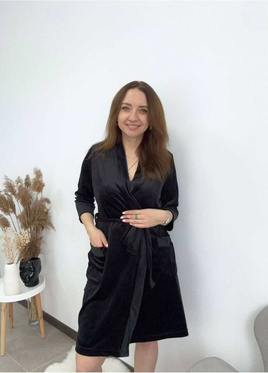 Красивый женский халат длиной до колен черного цвета. No Brand (358068717)