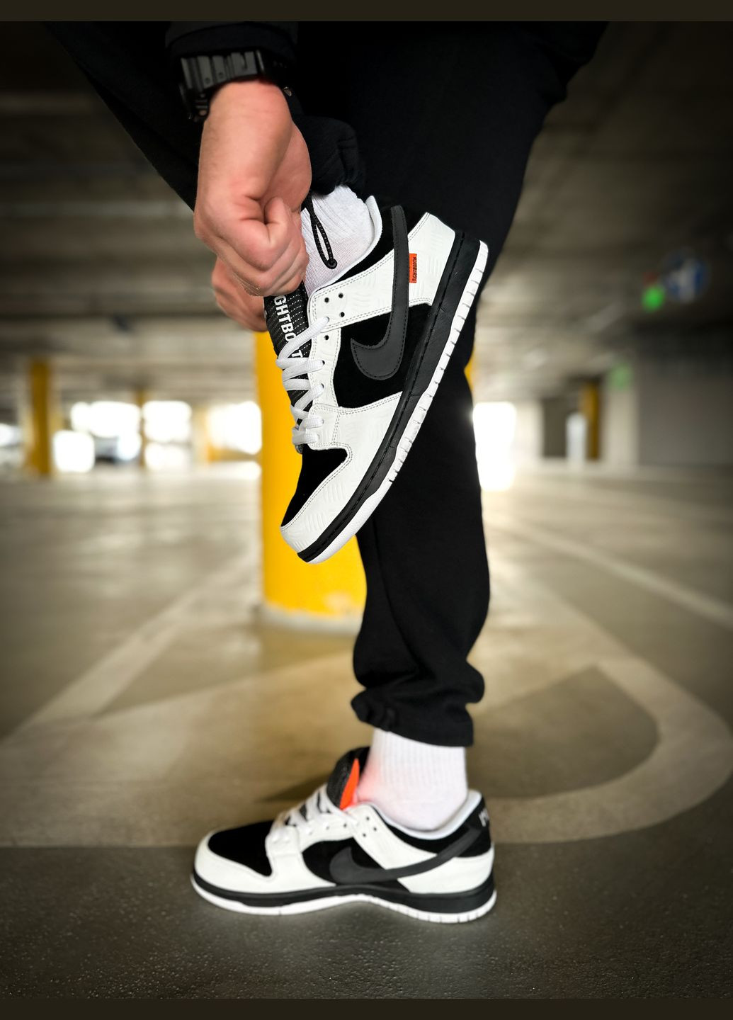 Чорно-білі всесезон кросівки чоловічі nike sb dunk low x tightbooth black white | найк сб данк низькі чорно-білі No Brand