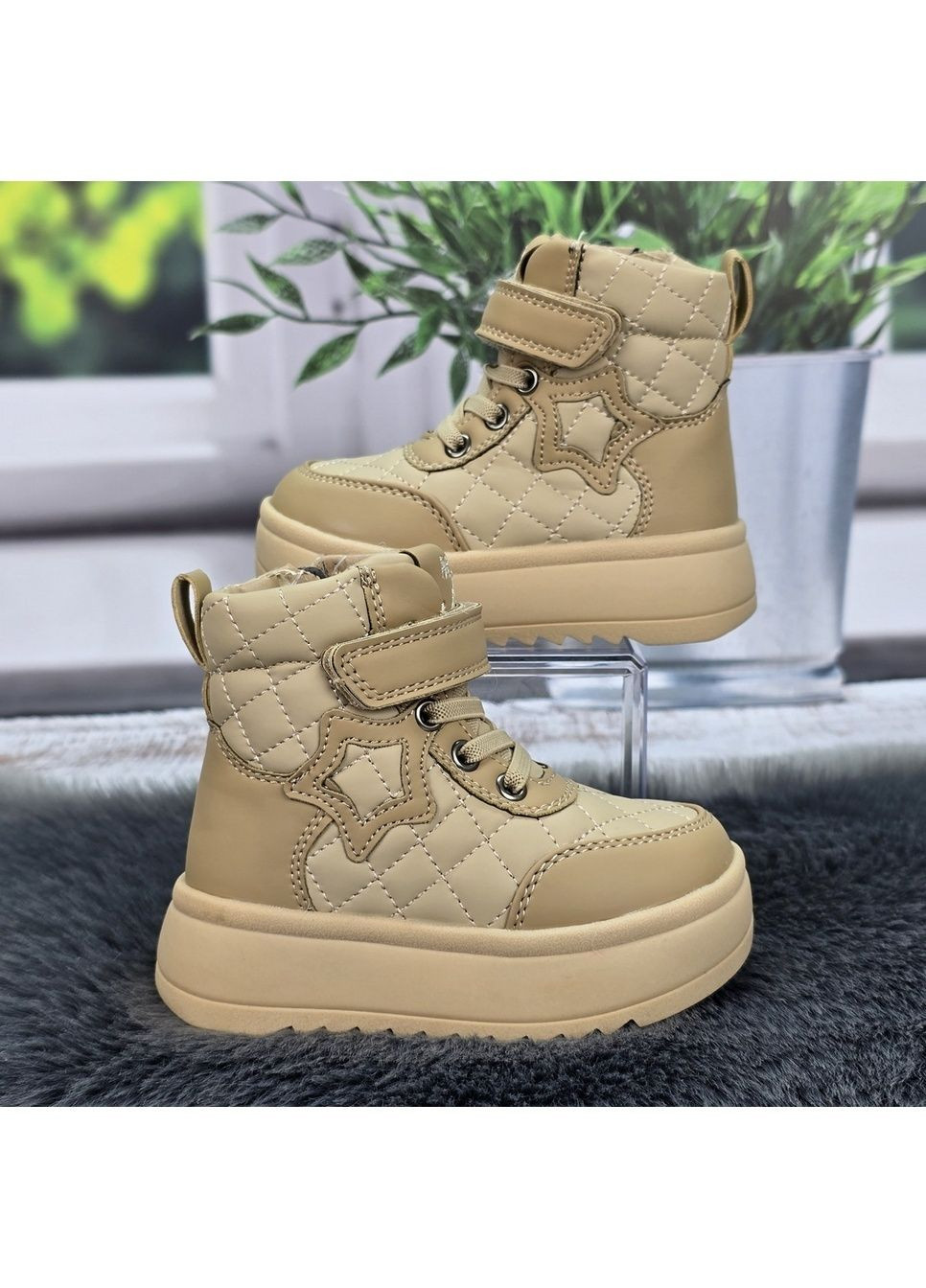 Бежевые повседневные зимние ботинки детские для девочки зимние на овчине Bessky