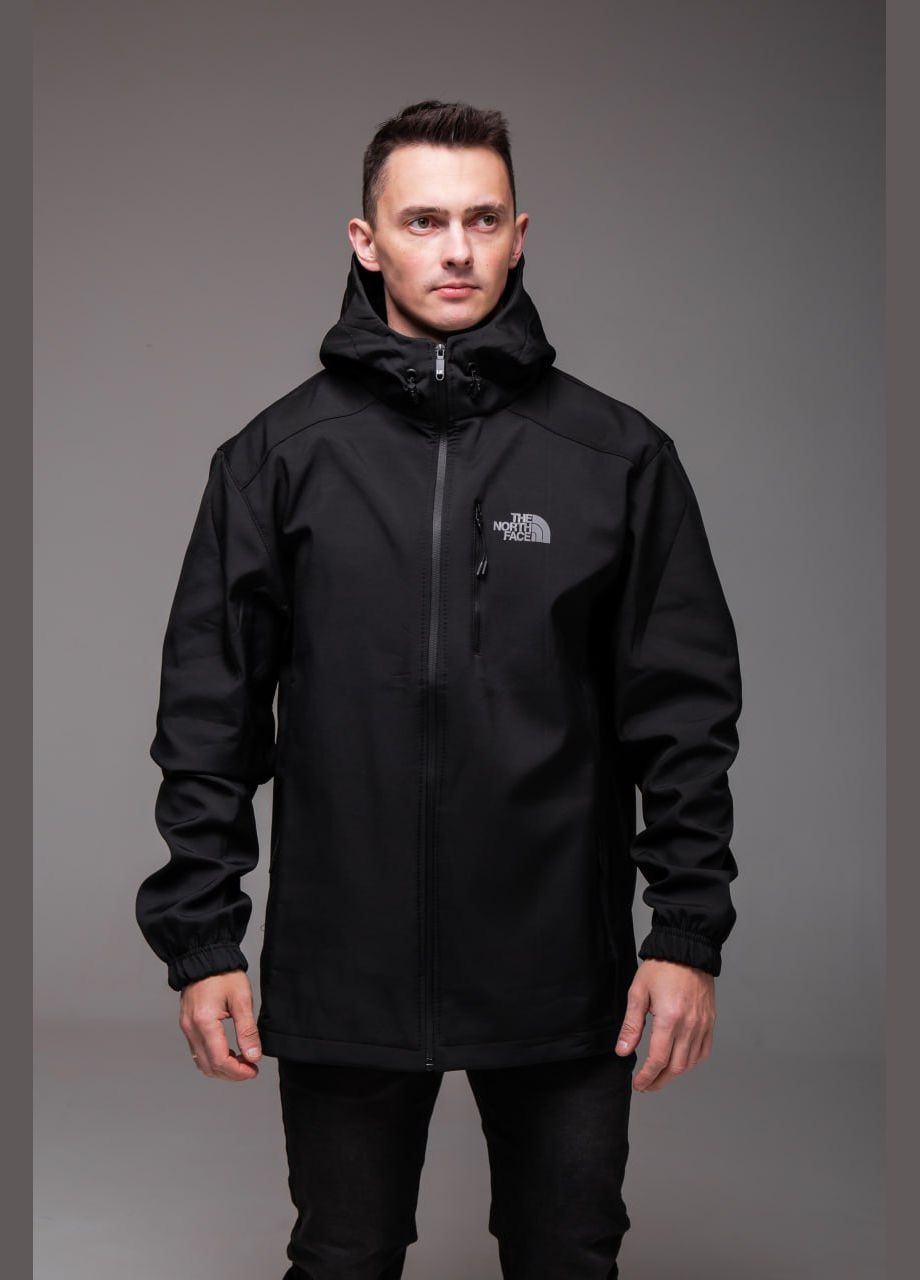 Чорна демісезонна чоловіча куртка softshell на флісі Vakko