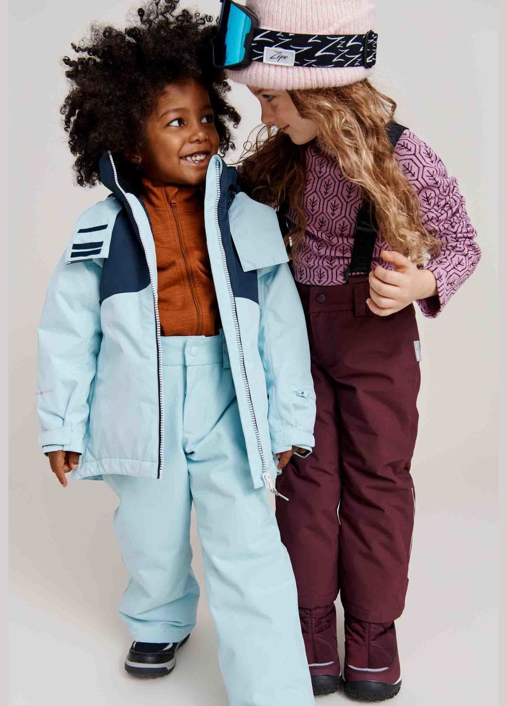 Голубые зимние брюки Reima