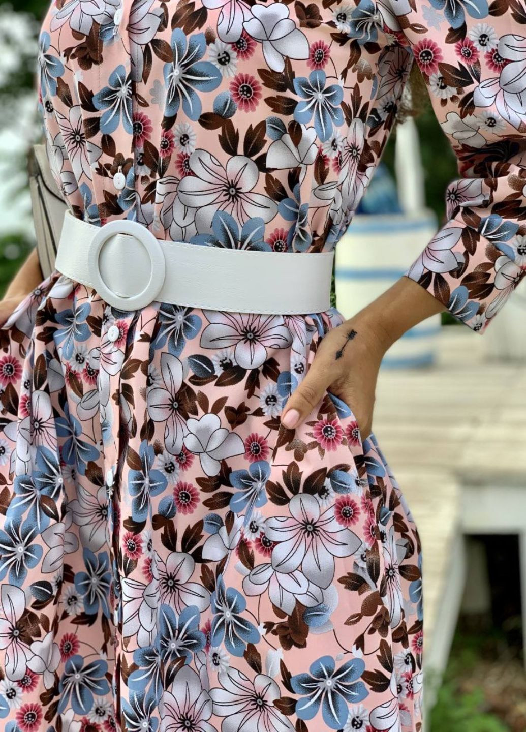 Персиковое повседневный платье-рубашка на пуговицах рубашка Allthings с цветочным принтом