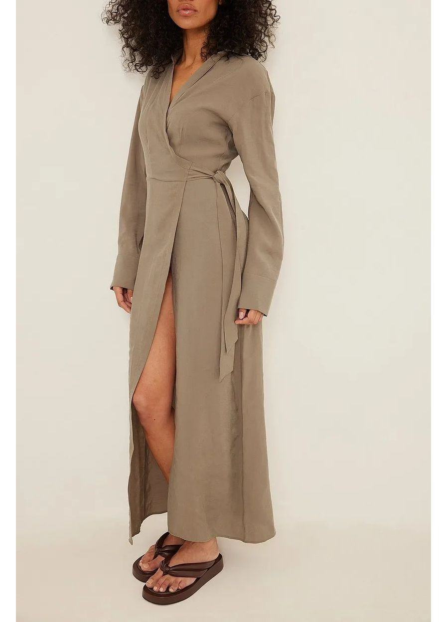 Светло-коричневое платье макси демисезон,бледно-коричневый, NA-KD