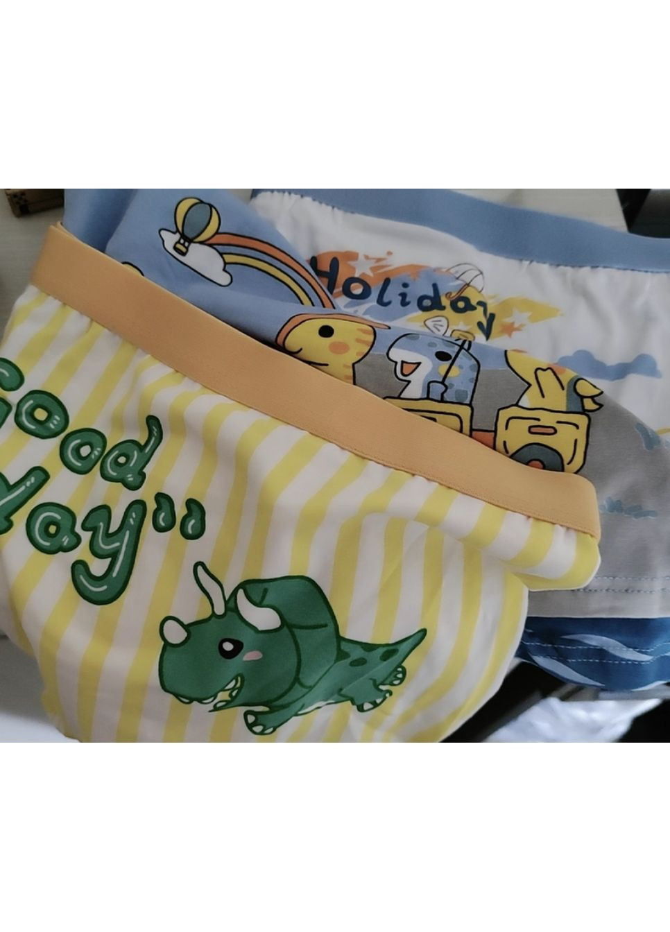 Трусики-шортики бавовняні з динозавриками для хлопчиків (набір 4 штуки) зріст 140 см No Brand (363823210)